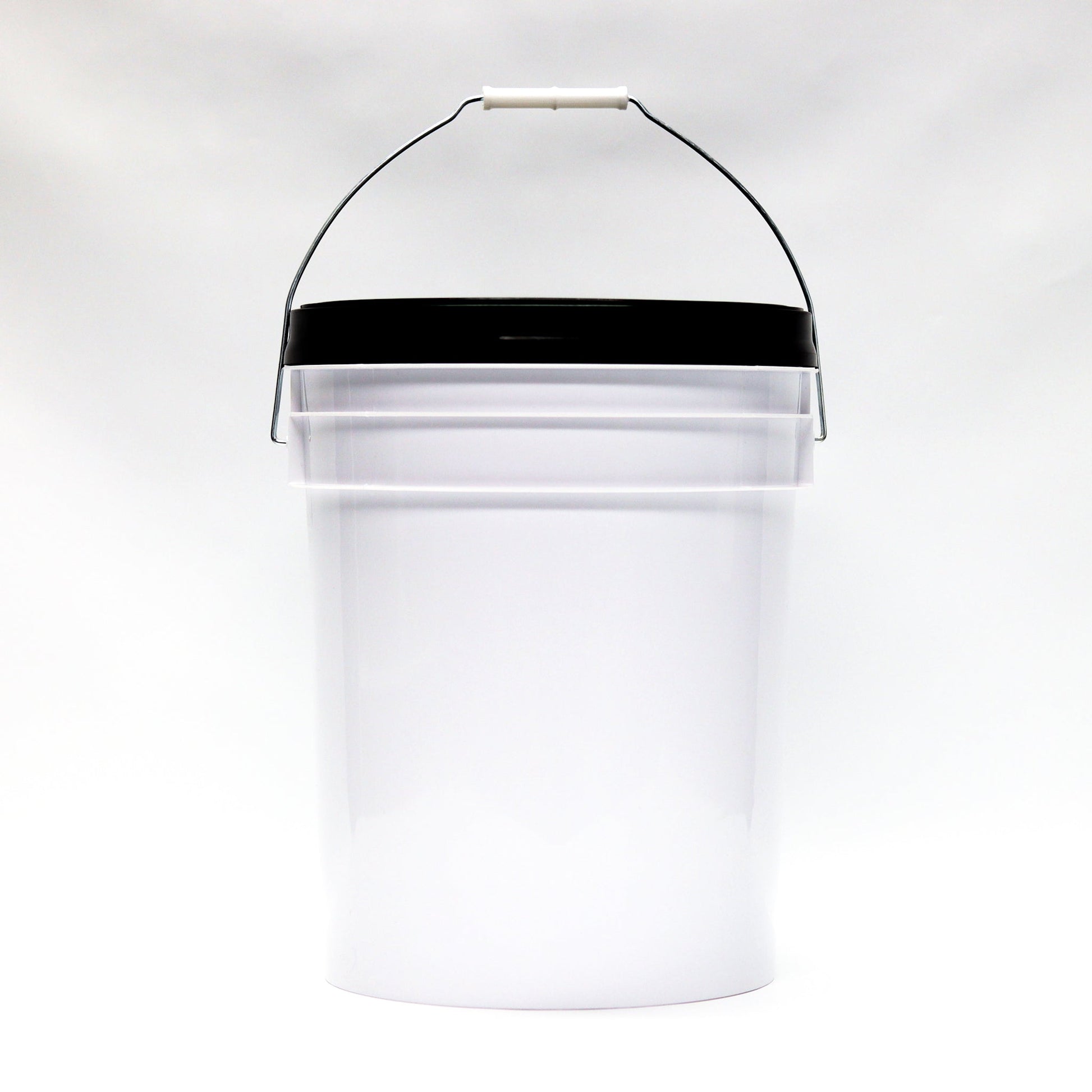 Refract Premium Car Care Products REFRACT Wash Bucket with Screw Lid & HD Grit Guard $69.95