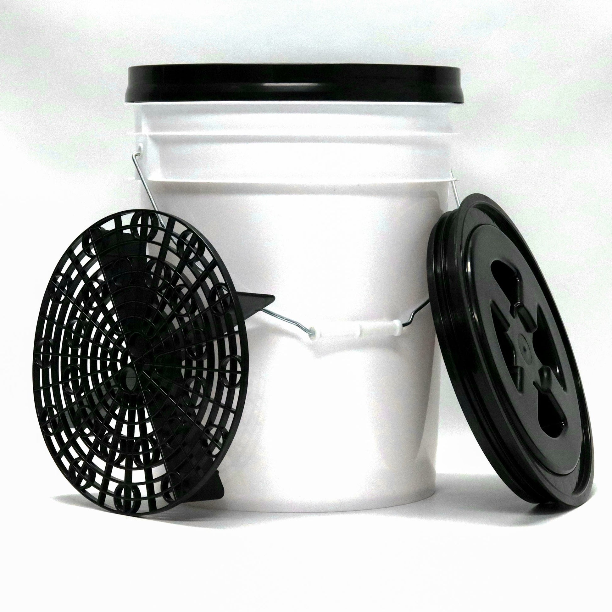 Refract Premium Car Care Products REFRACT Wash Bucket with Screw Lid & HD Grit Guard $69.95