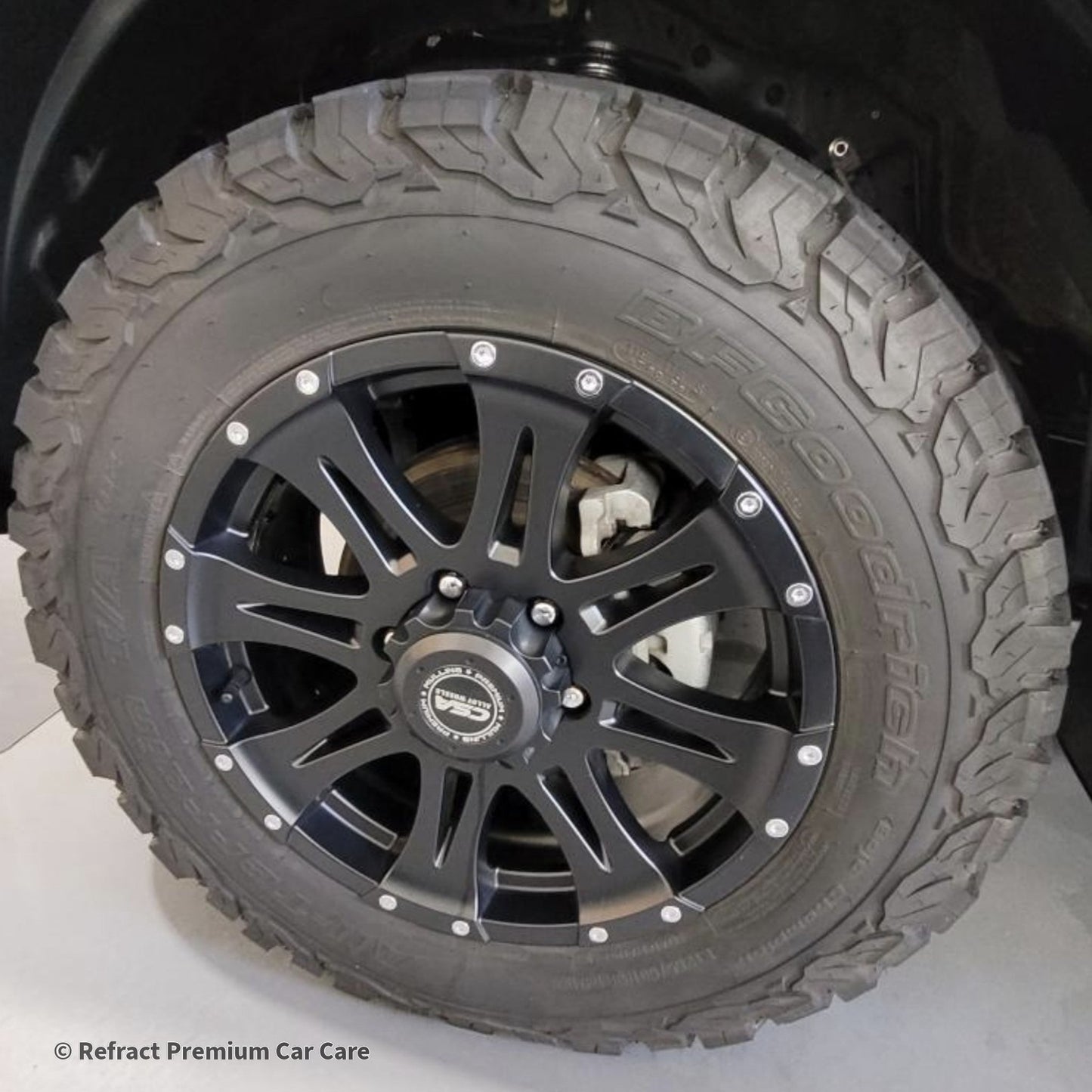 Refract Premium Car Care Products Refract Tyre HD -  Black Dye Tyre & Rubber Trim Penetrant $29.95