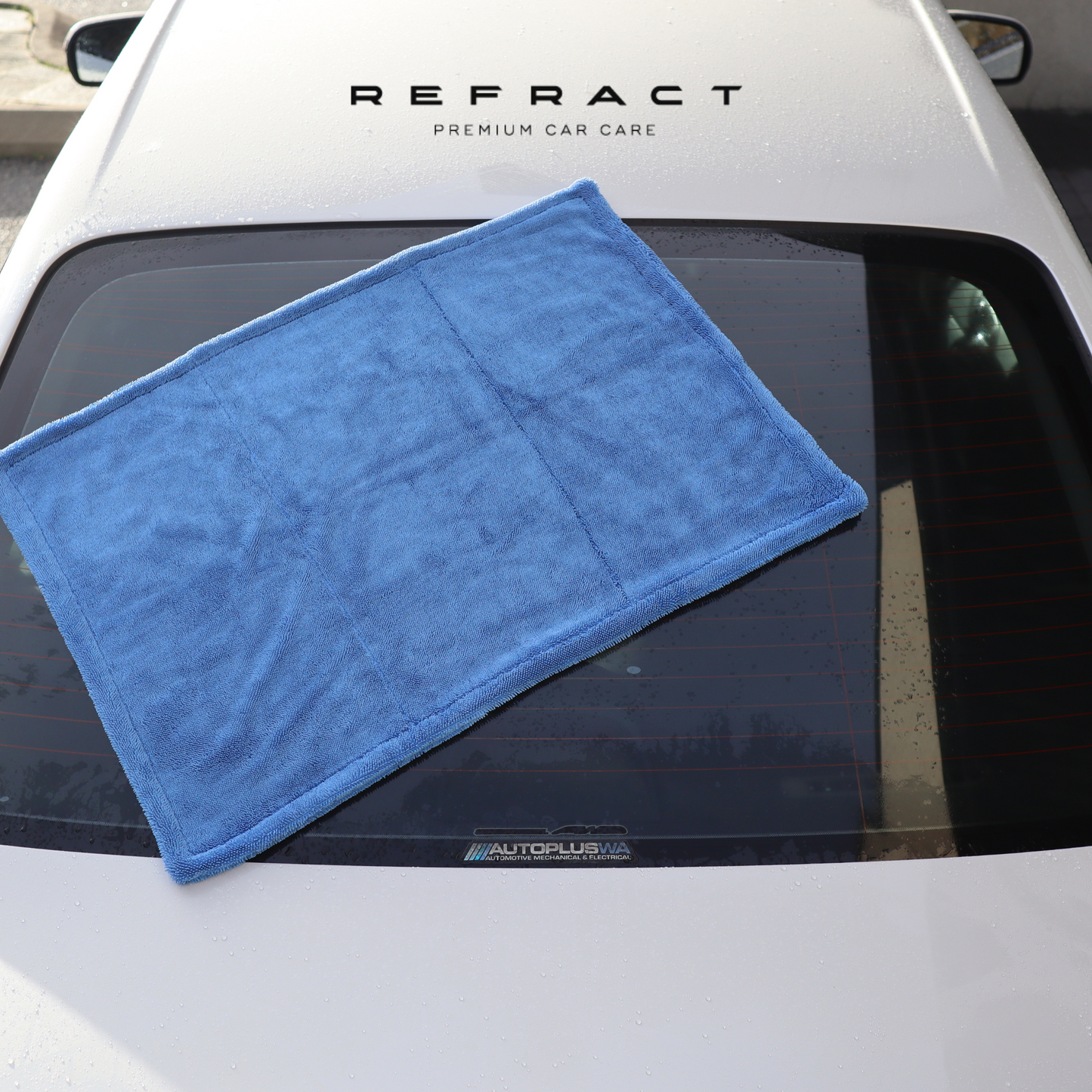 REFRACT Pro Dry - Twisted Loop Rapid Drying Towels